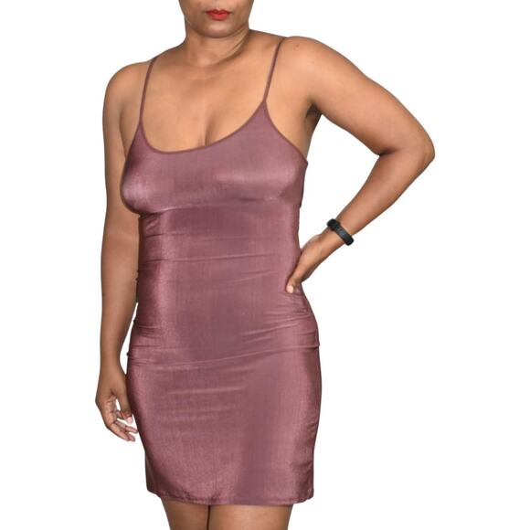 Vintage Olga Slip Brown Silky Shimmer Nylon Lingerie Shelf Bra Nightgown Small - Picture 14 of 14